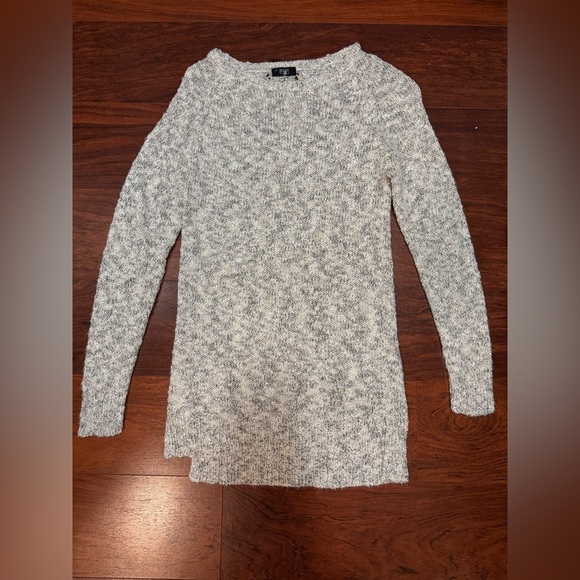 F&F Sweaters - F&F Cozy Gray Knit Sweater